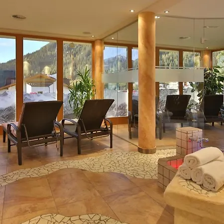 Hotel Noldis 4*